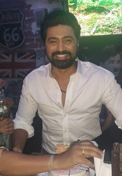 TeamDevFcBd's tweet image. Pre- birthday celebrations 🥳❤️💥

#Dev #DevAdhikari #SuperstarDev #25thDec #2daysToGo