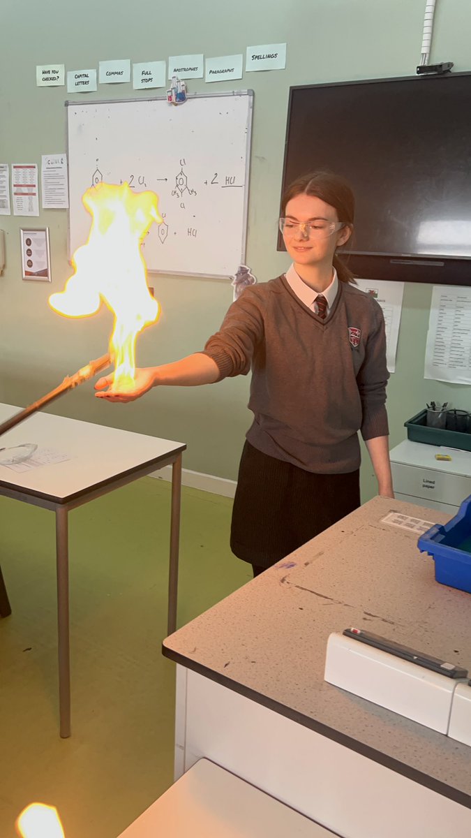 StCyresScience's tweet photo. Something is too hot to handle in the Chemistry labs! #stcyreschat @stcyreschat @StCyresSchool https://t.co/K7urQg7GR7