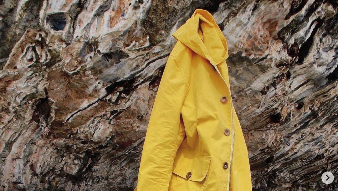 BadandBold's tweet image. Das ist wohl eher der passende Weihnachtsmantel dieses Jahr.

l8r.it/UGee

#raincoat #handmade #captainsantors #bikersfinest