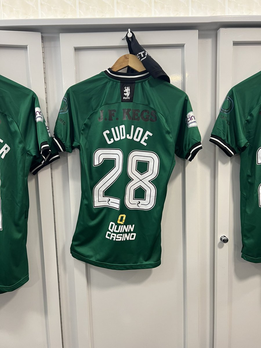 32watto's tweet image. As you guys would have seen this week our Assistant Manager lost his wife at 45 years old. 

The team are having a fundraiser to help towards costs!

£2.50 donation will give you a chance to win 1/4 tops 👍🏼

justgiving.com/crowdfunding/D…