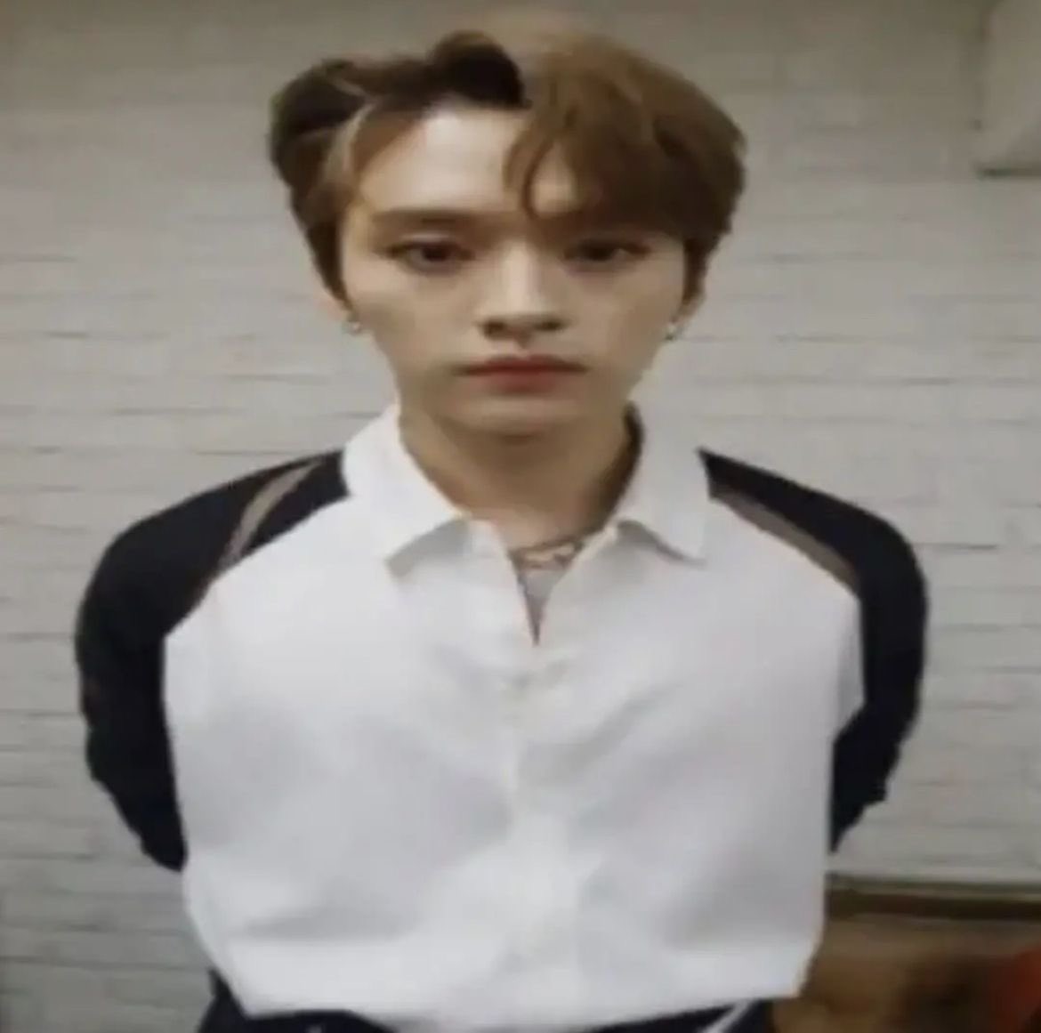 jeonginsunbread's tweet photo. ¡BANG BANG BANG! - A minsung short ‧₊˚🐰✩ ₊˚🐿️⊹♡

Donde Jsng comete el terrible error de juntar el alcohol y a BIGBANG al mismo tiempo o donde los errores de uno son premio para otro y Mnh no desperdicia ni uno. https://t.co/CMZ5zBw19b