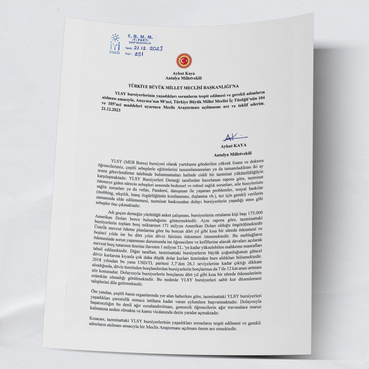 📌 Uzun süredir görmezden gelinen, kur artışı nedeniyle birçok akademisyenin ve ailelerinin kabusu olan bir konuyu gündemimize aldık.

📌 #YLSY burs mağdurlarına ilişkin hazırladığımız Araştırma Önergemizi TBMM Başkanlığı’na sunduk.

📌 Oluşturulmasını teklif ettiğimiz araştırma