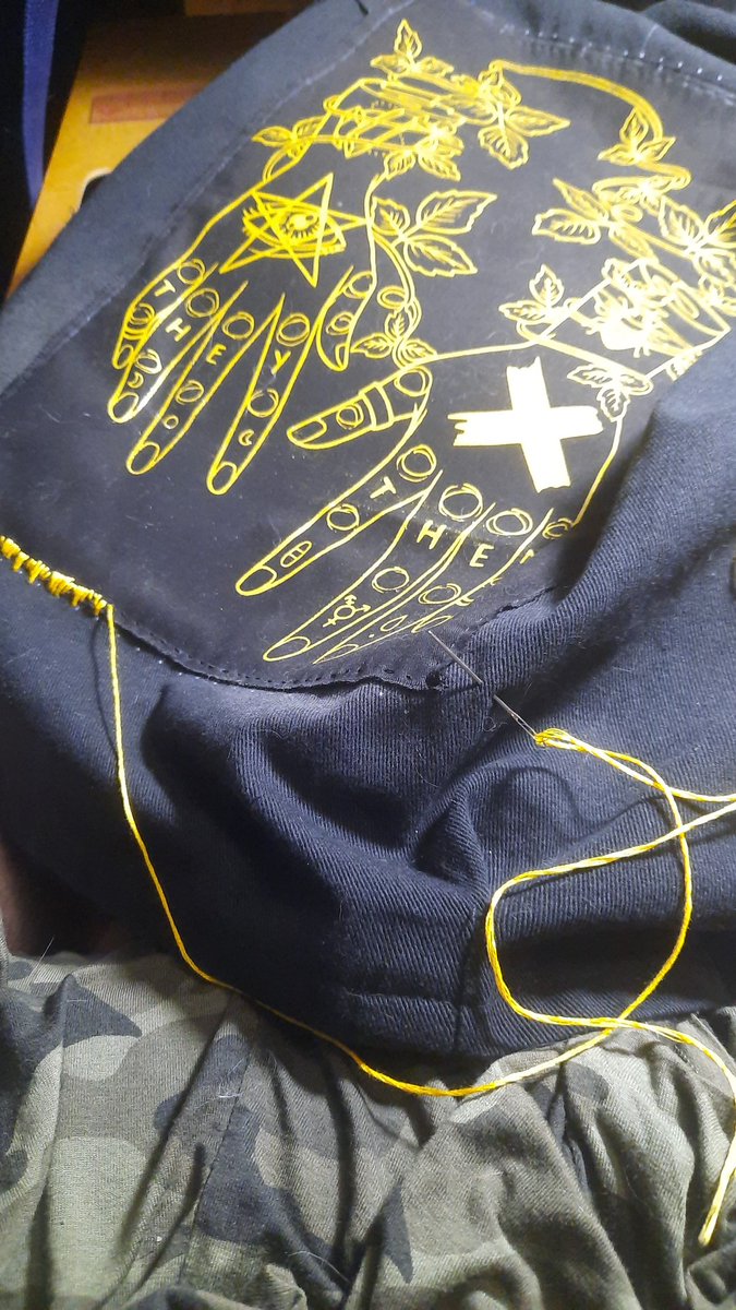 finally found my original lost <a href="/GRRRLspells/">GRRRL Spells</a> back patch AND the identical replacement back patch i ordered 

found them both is totally different places and amongst completely different items within like 16h of each other.

GAYDHD