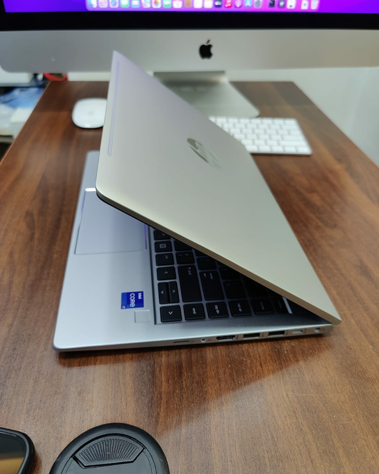 Naritechug's tweet photo. Slim &amp; Portable PC
HP ProBook 430 G8
Intel Core i5-11th gen
Storage: 256 GB SSD 
Memory: 8 GB RAM
Intel Iris Xe Graphics
Screen Size: 14" inches
1080 Full HD Resolution
Inclusions: Unit and charger

Price: (UGX): 2,700,000 
Call WhatsApp: 0756558906
#NaritechComputers https://t.co/XzER968Jc0