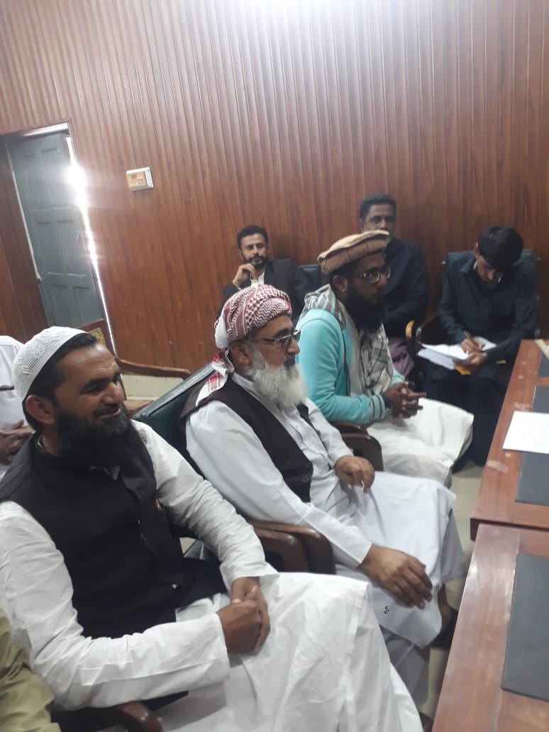 BajeerHaleemJUI's tweet photo. علماء اسلام تحصیل تلھار سے مولانا گل حسن زئور نے پی ایس 69 تلھار سے فارم جمع کروا دیئے ۔
#PS69
#TeamJUIBadin https://t.co/O3uu65ltwH
