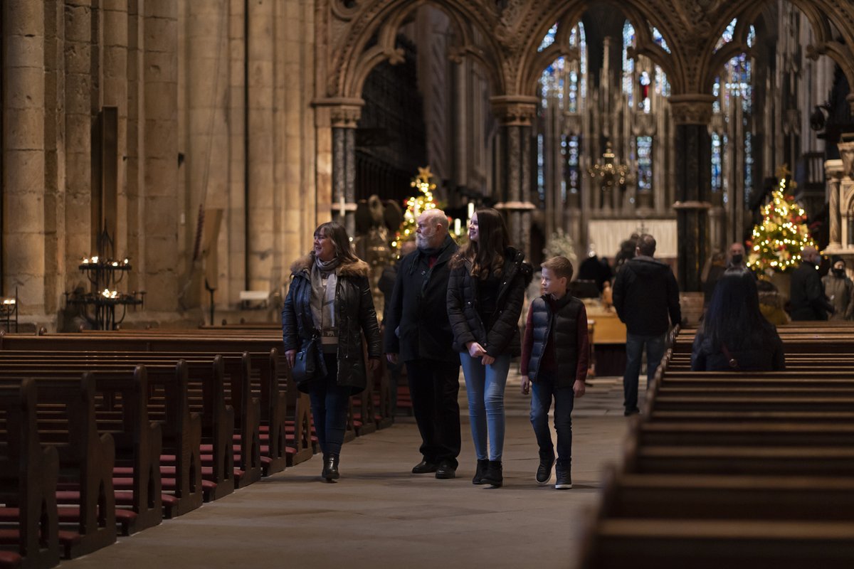 Planning a visit to Durham Cathedral over Christmas? 🎄 Our opening hours look a little different, see all the times here ➡️ow.ly/PyqM50QkvvV