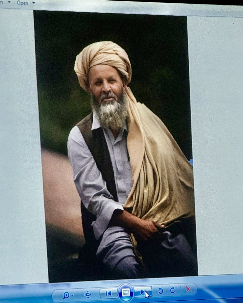 ClubIslamabad's tweet photo. 📸✨ Dr. Navid Qureshi's "Playing with Light" Event was a radiant journey through Quranic references, Sadequain's influence, and stunning photos capturing various lights—from Lahore streets to Tuscany mornings. Thanks to all attendees, and kudos to @IslamabadClub for arrangements https://t.co/ORSbah4MVN