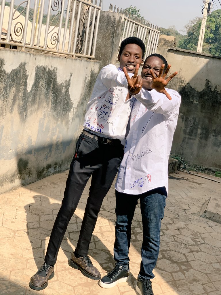 NathanielMeroh's tweet image. Finally! Signing out of FUTA
7 years mehn! A ti pe bi ile Galilee 🥺🥺

B.Tech in Quantity  Surveying secured 🏅🏆

Thank you Jesus 🥰🙏🏾

#ClassInvicta #FUTAClass22