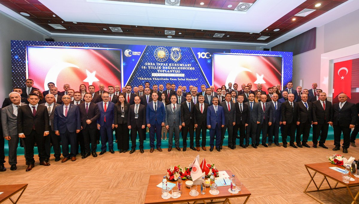 Yılmaz TUNÇ tweet media