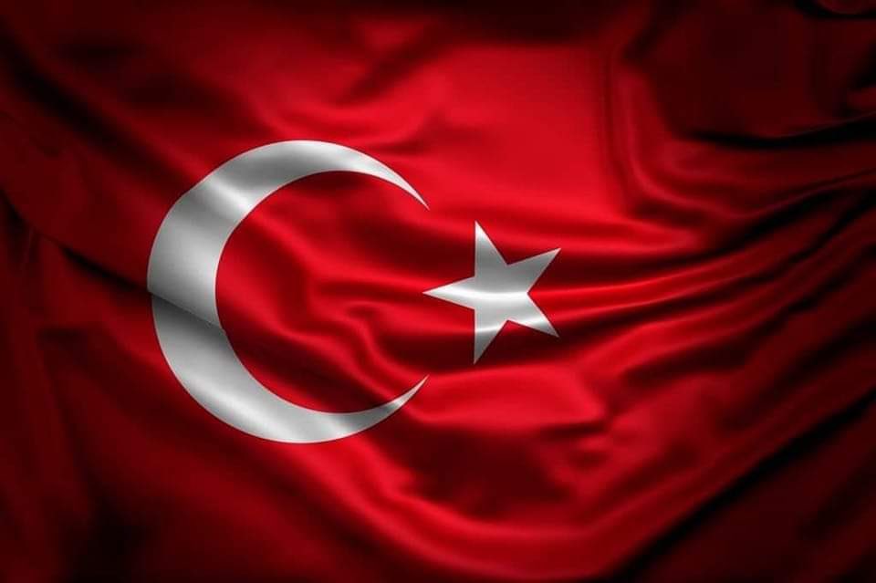 Alanyaspor's tweet photo. 🇹🇷 Pençe-Kilit operasyon bölgesinde çıkan çatışma sonucu şehit olan askerlerimize Allah’tan rahmet; ailelerine, yakınlarına ve milletimize başsağlığı; yaralanan askerlerimize acil şifalar dileriz. https://t.co/iexYVLDAq7