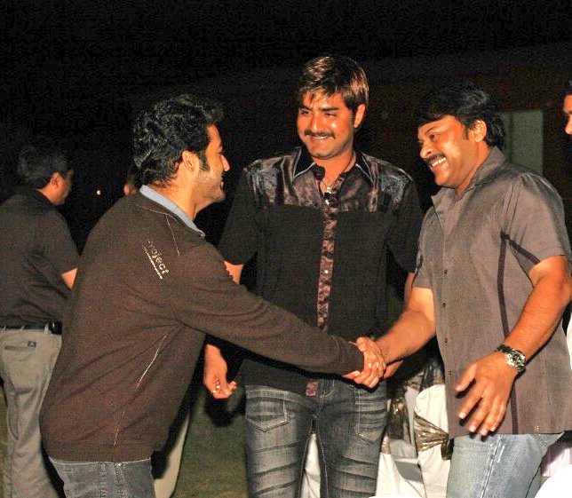 CineLoversTFI's tweet photo. #Chirutha 100 Days Celebration https://t.co/D84MXjBwB0