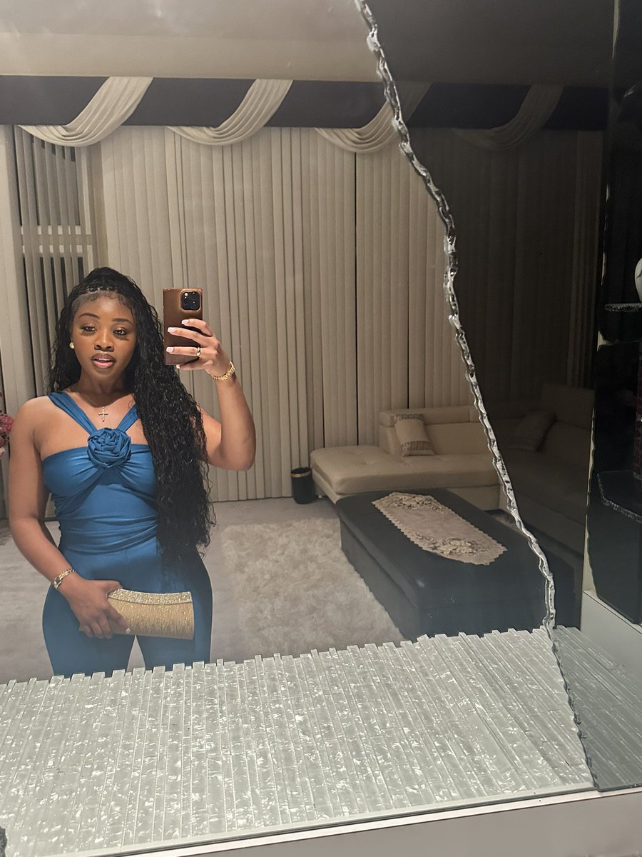 __ClassyG's tweet image. Gifted.