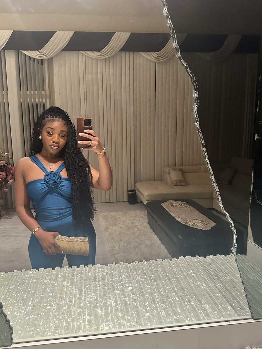 __ClassyG's tweet image. Gifted.