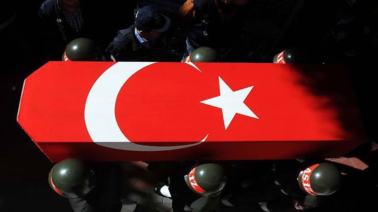 Başımız sağ olsun. Vatan Sağolsun 🇹🇷🇹🇷🇹🇷 #ŞehidinVarTürkiye