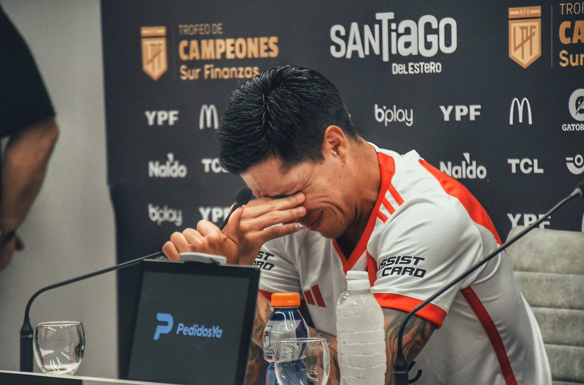 acristofalo's tweet photo. Gracias para toda la vida https://t.co/Y2ot7KdS1K
