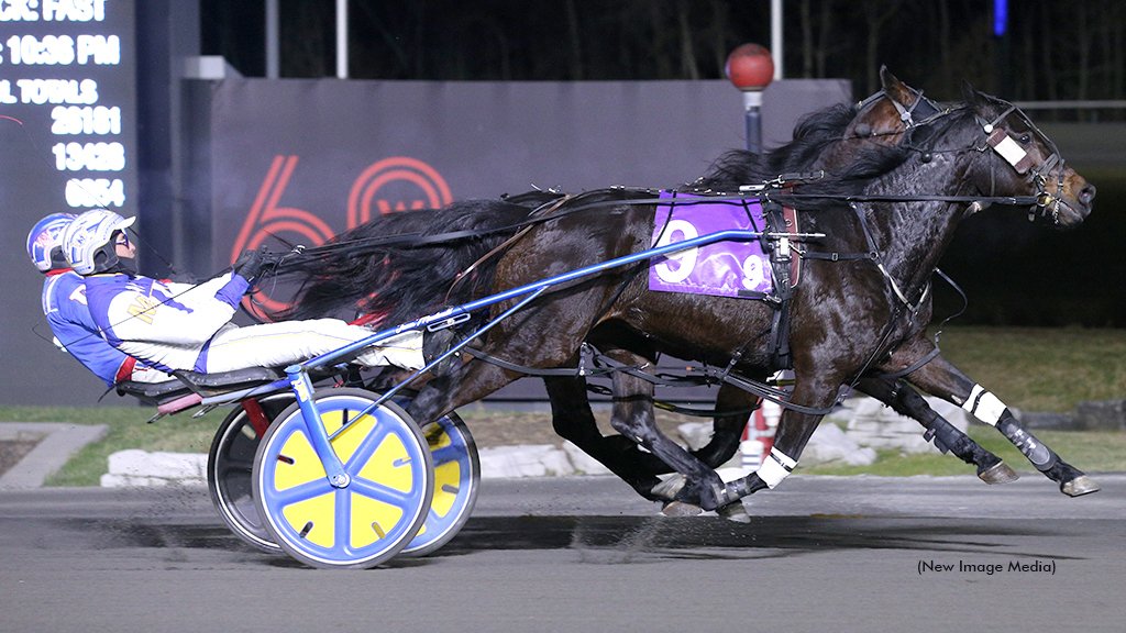 trotinsider's tweet photo. After being announced as 2023 O'Brien Award finalists earlier in the week, So Much More and James MacDonald showed why with another score in the top class on Friday, Dec. 22 at Woodbine Mohawk Park →  https://t.co/1WI7Quu42T #harnessracing https://t.co/bnIBdjFzvY
