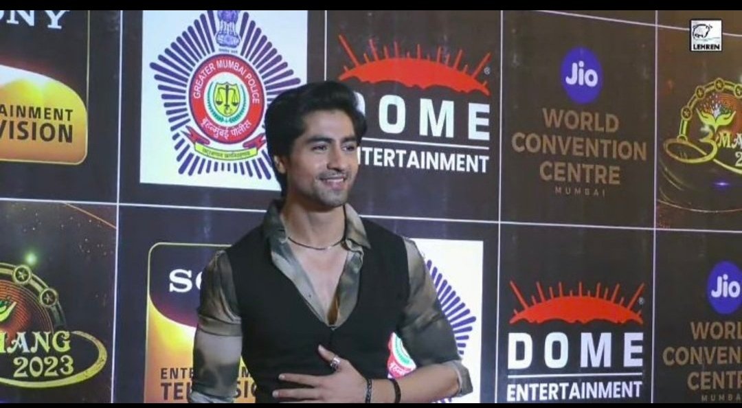 HarshadkayLips's tweet photo. Hot like a tea 💕

HARSHAD CHOPDA AT UMANG

#HarshadChopda https://t.co/i3o5FYHv5N