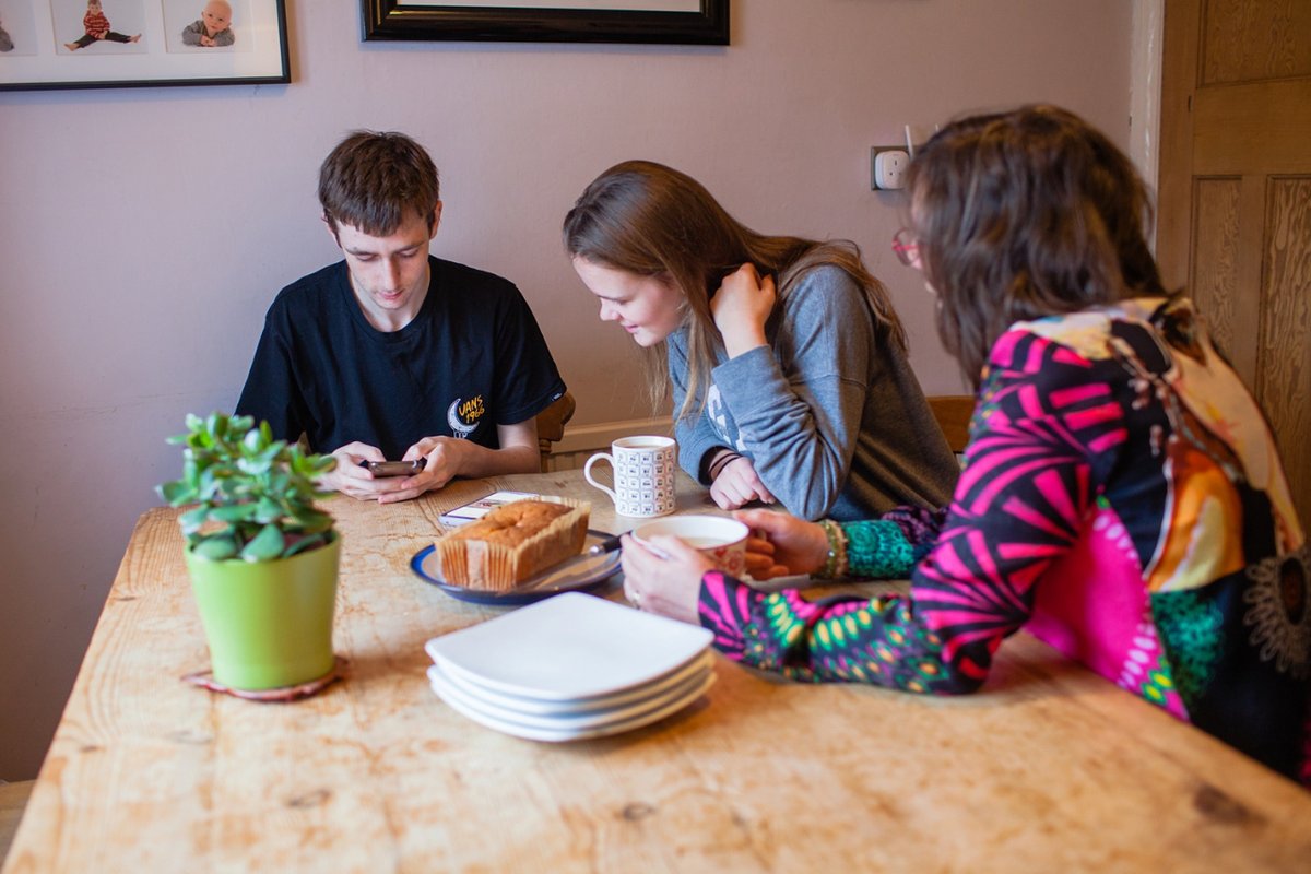As schools break up for Christmas, is your teenager downing tools for the break?

With all the students I have worked with this year, I have suggested they make sure to have some downtime, it's important to give the brain a rest and let it recharge.

Do you agree?