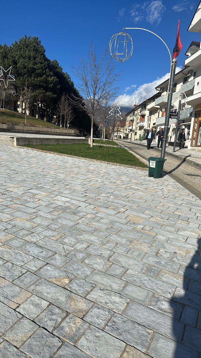 696rinor's tweet photo. tropojan https://t.co/XVK0n3HuT5