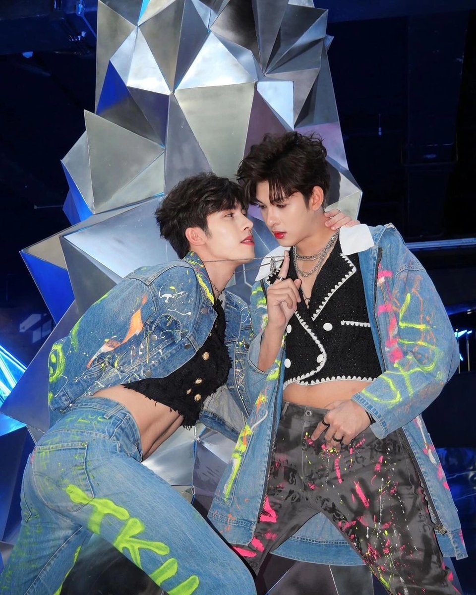 Frameon_Inter_'s tweet photo. TKILLERX X MADAME FIN Present
Fashion Show w-t Collection 24 : The Deconatruction 💕
#TheDeconstruction
#Madamefin #Tkillerx
#MadamefinXTkillerx
#fashionshow2023
#Spaceplus #FrameRyan
#DaddyRyla
#ryanpanya_mcshane
#frame_ritchanon https://t.co/Gga5kzxVhh