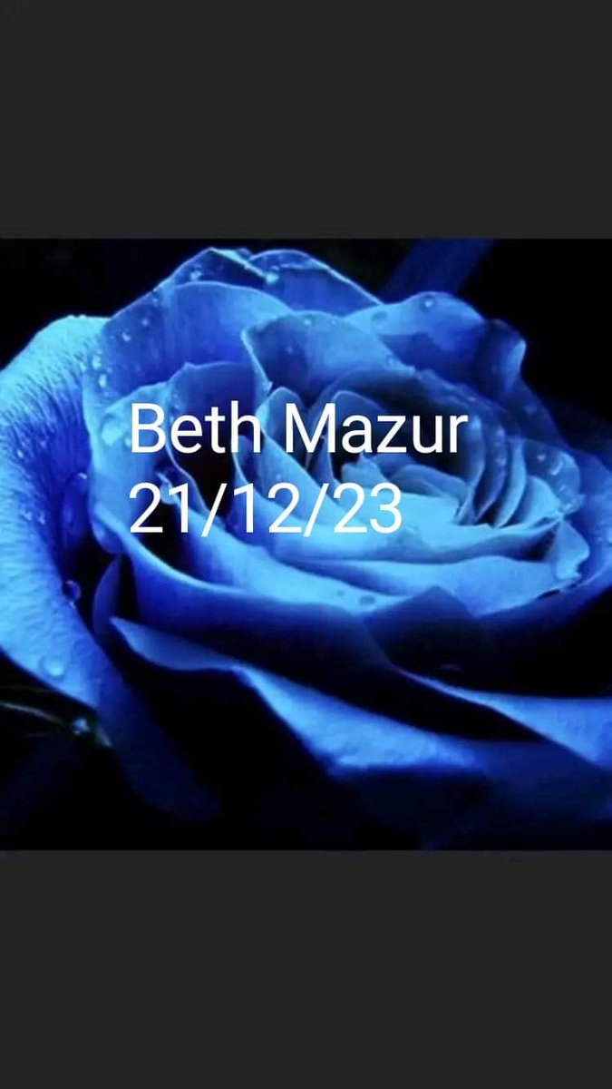 Madres12Mayo's tweet photo. #EncefalomielitisMialgica
Enfermedad grave, multisistemica neuroinmunemetabolica. De alta procedencia vírica, reconocida por la OMS desde 1969. Abandono social sanitario. 
Una Rosa  Azul  significa la muerte de una enferma, muchas veces por suicidio.
D.E.P  Beth https://t.co/Oo1hhXaOjb