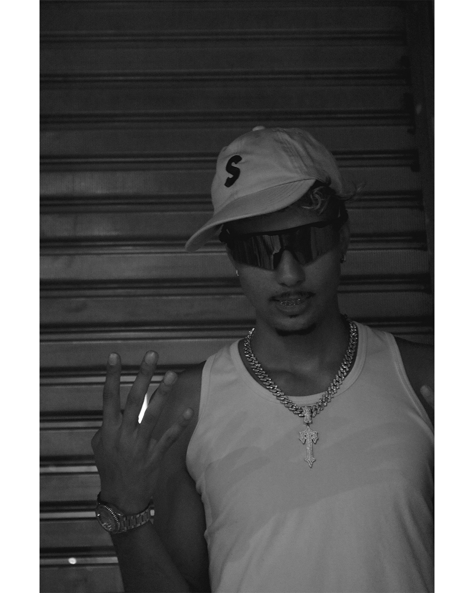 Streett_ent's tweet photo. Alguns registros da gravação do videoclipe 'Royal Flush' do Fael Do Gueto!

Em breve esse trampo foda vai ta na pista, aguardem por atualizações... https://t.co/tQzJfdIHys