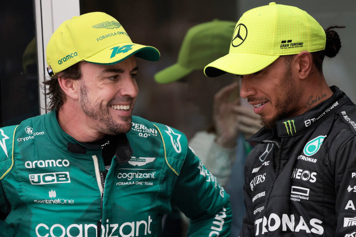 FormulaDirecta's tweet photo. 🚨 OFICIAL: Autosport actualiza el TOP 10 de los mejores pilotos del mundo desde 2002:

🥇 Fernando Alonso - 894 puntos.
🥈 Lewis Hamilton - 890 pts.
🥉 Scott Dixon - 625 pts.

4º  Sebastian Vettel - 595 pts.
5º Sebastien Loeb - 539 pts.
6º Sebastien Ogier - 519 pts.
7º Jenson Button - 515 pts.
8º Kimi Raikkonen - 508 pts.
9º Mark Webber - 464 pts.
10º Max Verstappen - 452 pts

👇 ¿Qué te parece el ranking? ¡Te leemos!

#F1