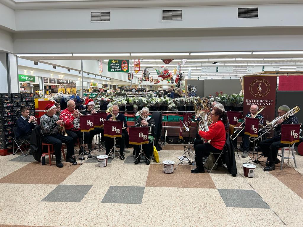 hathersagebb's tweet photo. We have had a very nice morning playing at Morrisons in Hillsborough. Thank you to customers and staff for your lovely comments. Happy Christmas everyone! https://t.co/2OQhPvR4ir