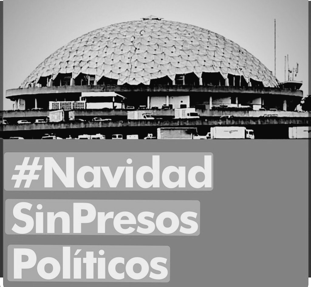 A esta hora más de 250 familias están orando para que en sus mesas no hayan sillas vacías esta navidad. 

#NavidadSinPresosPolíticos