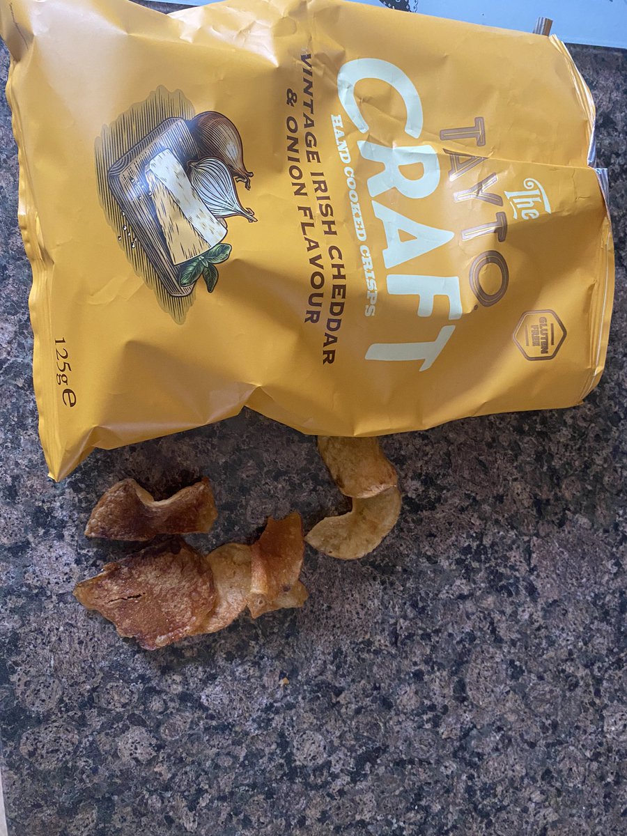 Julie Smith tweet media