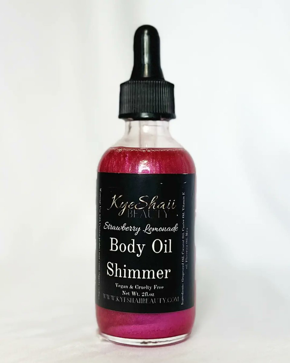 Strawberry Lemonade 🍓 🍋 Body Oil Shimmer!✨️Available Online and 

✨️SHOP Now At✨️
KyeShaiiBeauty.com 

IN Store  at indiecollectiv 

#selfcare #skincareroutine #skincareproducts #selfie #atlbeauty #inspirationalquotes #accessoriesoftheday #sunglasses #sunglasses