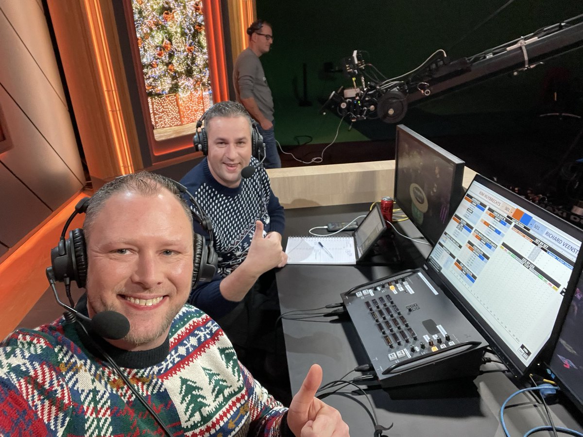 Here we go! Dag #9 van het <a href="/OfficialPDC/">PDC Darts</a> #WCDarts, de laatste voor kerst. Vandaag samen met <a href="/MCMeijer180/">Marco Meijer</a>, have fun! 
<a href="/viaplaysportnl/">Viaplay Sport Nederland</a>
