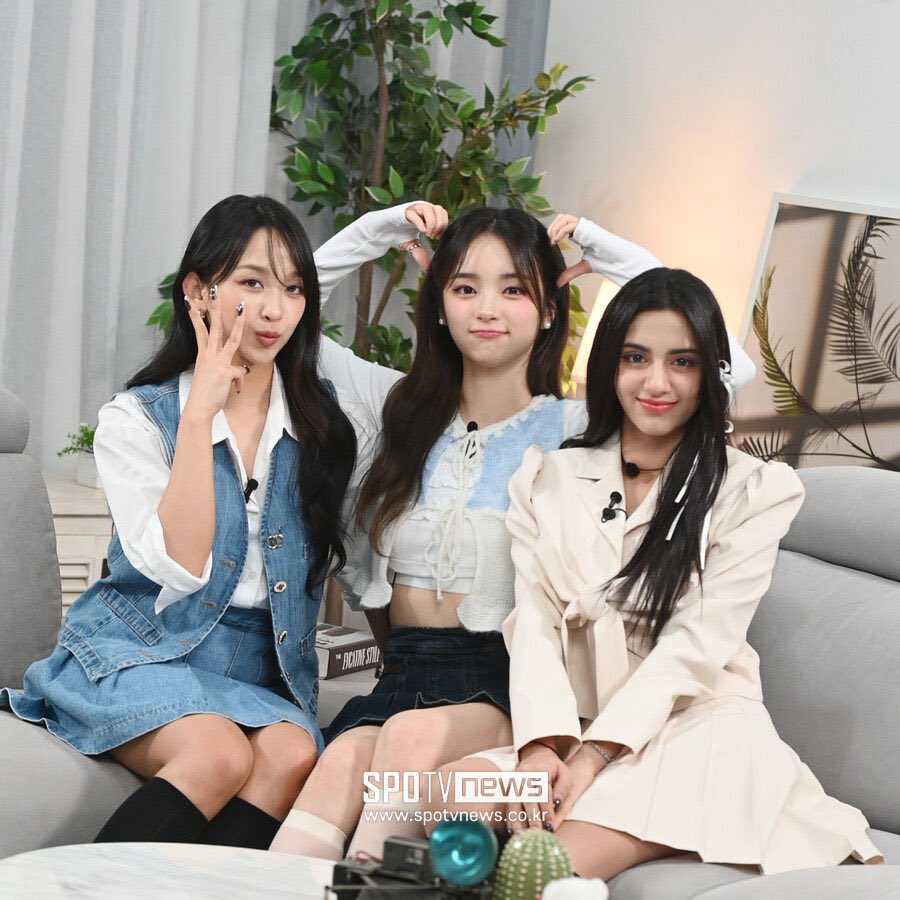 GCCJOBEWMAA596a?format=jpg&name=900x900