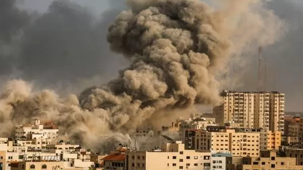 GazaToBad's tweet photo. هكذا تبدو غزة الآن 😢😞

#فلسطين
#غزة_تنزف
#غزة_تباد
#غزة_تقاوم
#غزة_لوحدها
#انقزوا_غزة https://t.co/ujlv3fOeYQ