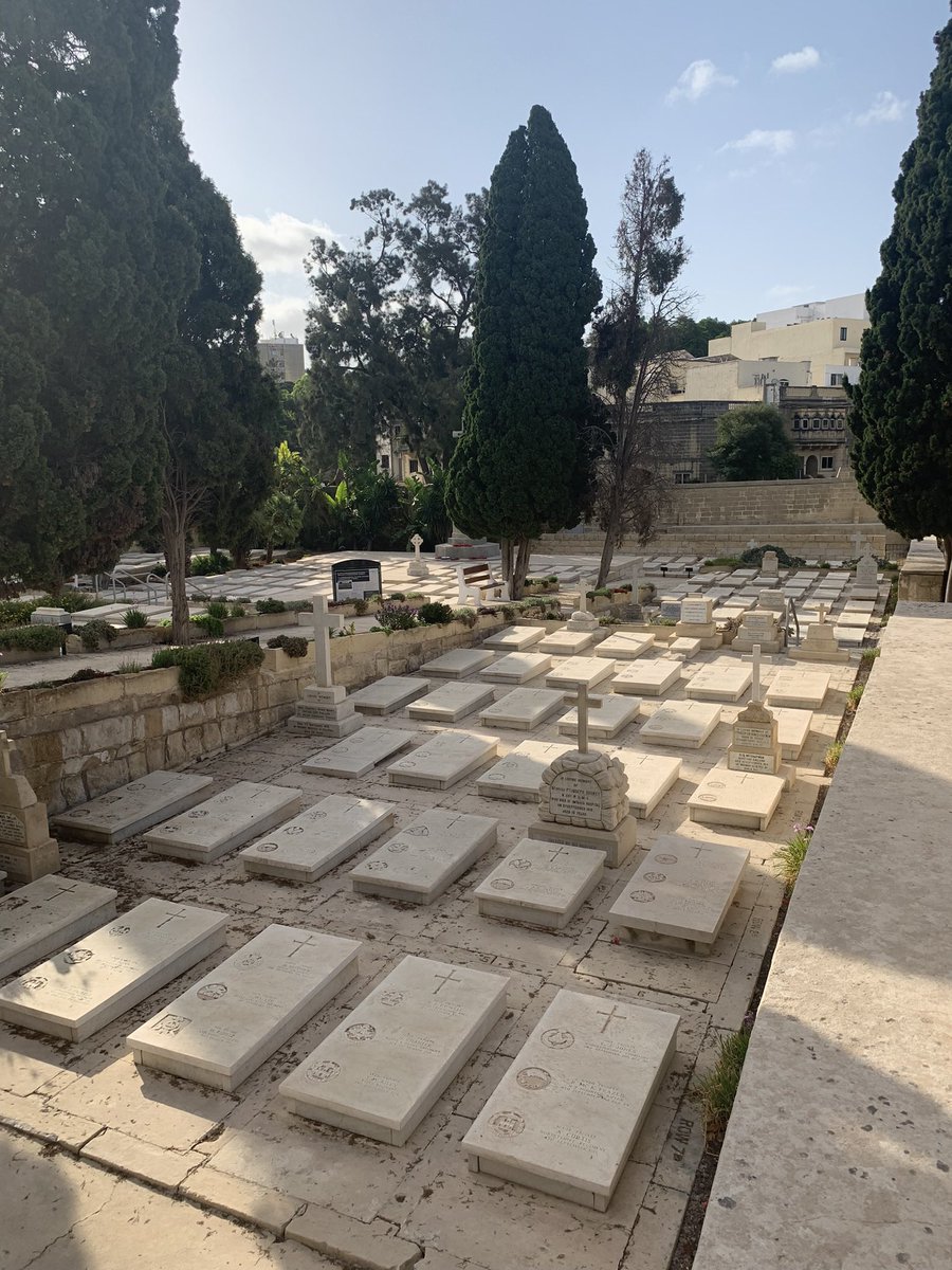 DanielJPhelan_'s tweet photo. Rifleman Lal Sing Thapa, Gurkha Rifles, died of wounds in Malta and was cremated at Lazaretto Cemetery. He is now commemorated by the @CWGC on a memorial at Pieta Military Cemetery. He was the son of Tulsiran Thapa, of Kangkrum, Palpa, Nepal. 🇳🇵 https://t.co/rWws7nzKIl