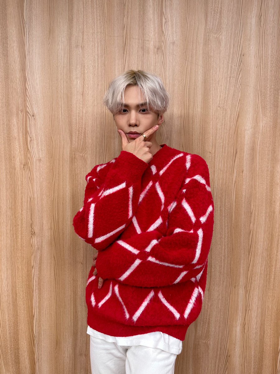 wonijin_ent's tweet photo. [📸]
231223 마지막 팬사인회

끝까지 함께 해준
우리 하모가 제일 고생했다🫳(북북북북)
앞으로도 우리 항상 함께 하기
약속❣️

#라키 #ROCKY
#ROCKYST
#LuckyRocky https://t.co/OUDy48z4RN