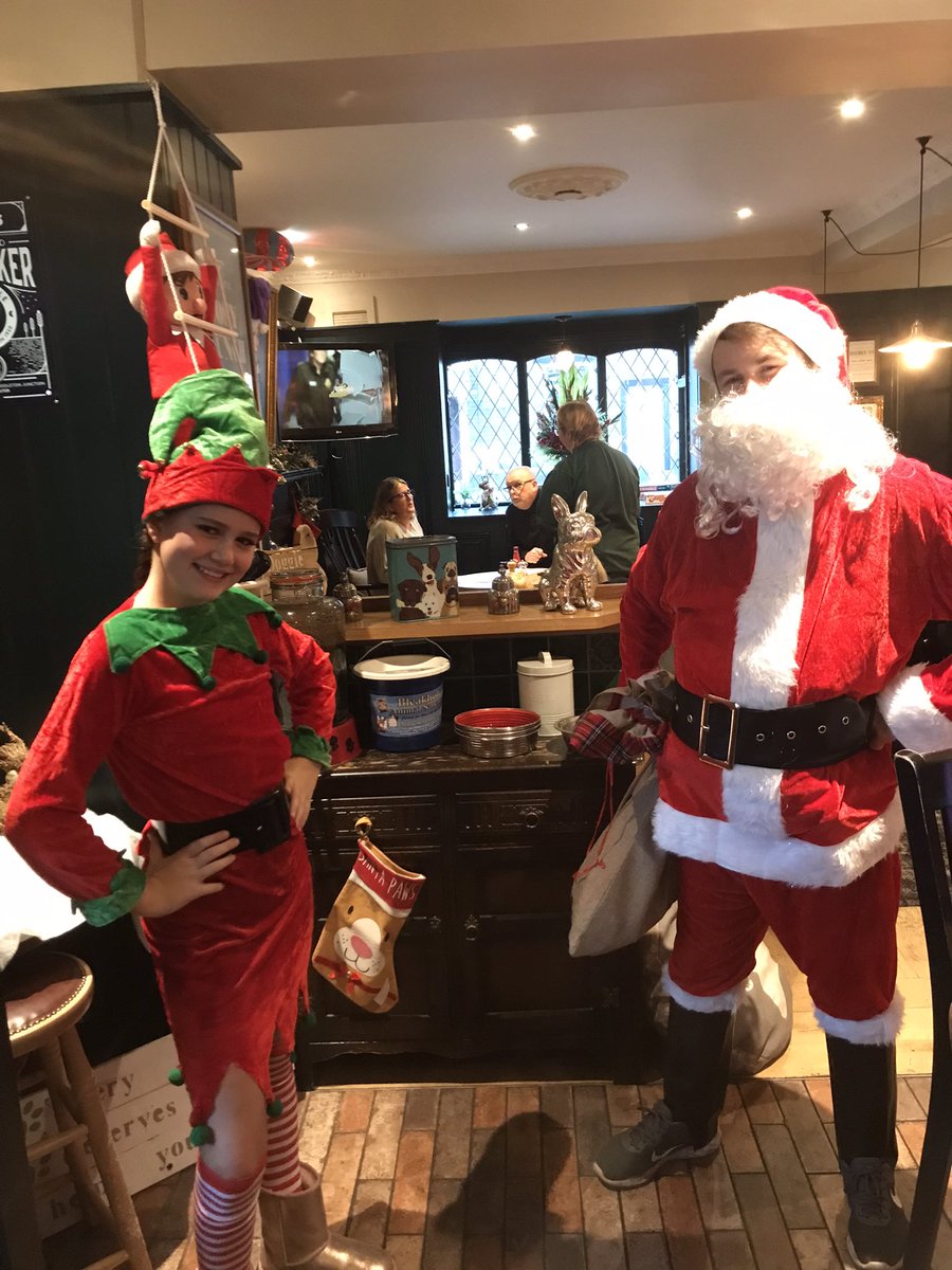 It’s Santa Paws 🐾 &amp; his Elf Molly, here to give presents and treats out to our dog 🐶 guests today!!! #dogs #treat #santapaws