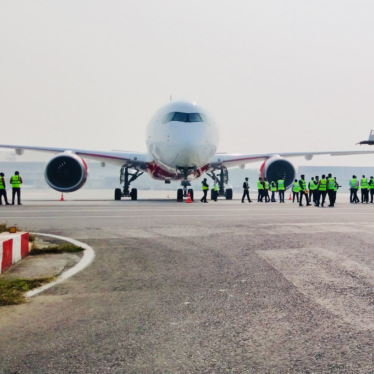 iam_amangulati's tweet image. I see what you see @airindia . #Avgeek 

#Airindia #FlyAI #Aviation 

@manishasinghal @RonitBaugh  @27saurabhsinha