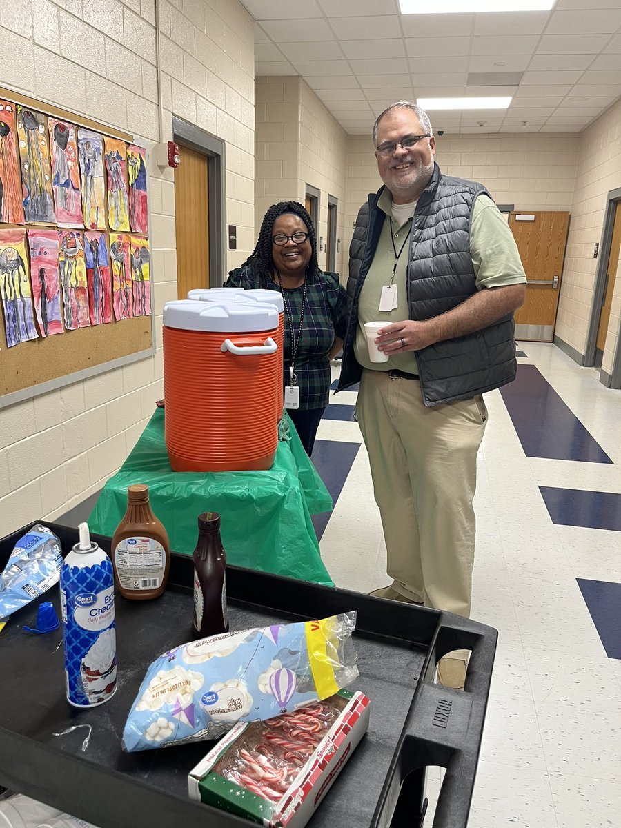 AliBuzzell's tweet image. It was a great week at The Hills.  #learningisrequired but we love the care, compassion and celebration too!
#SHESallthat