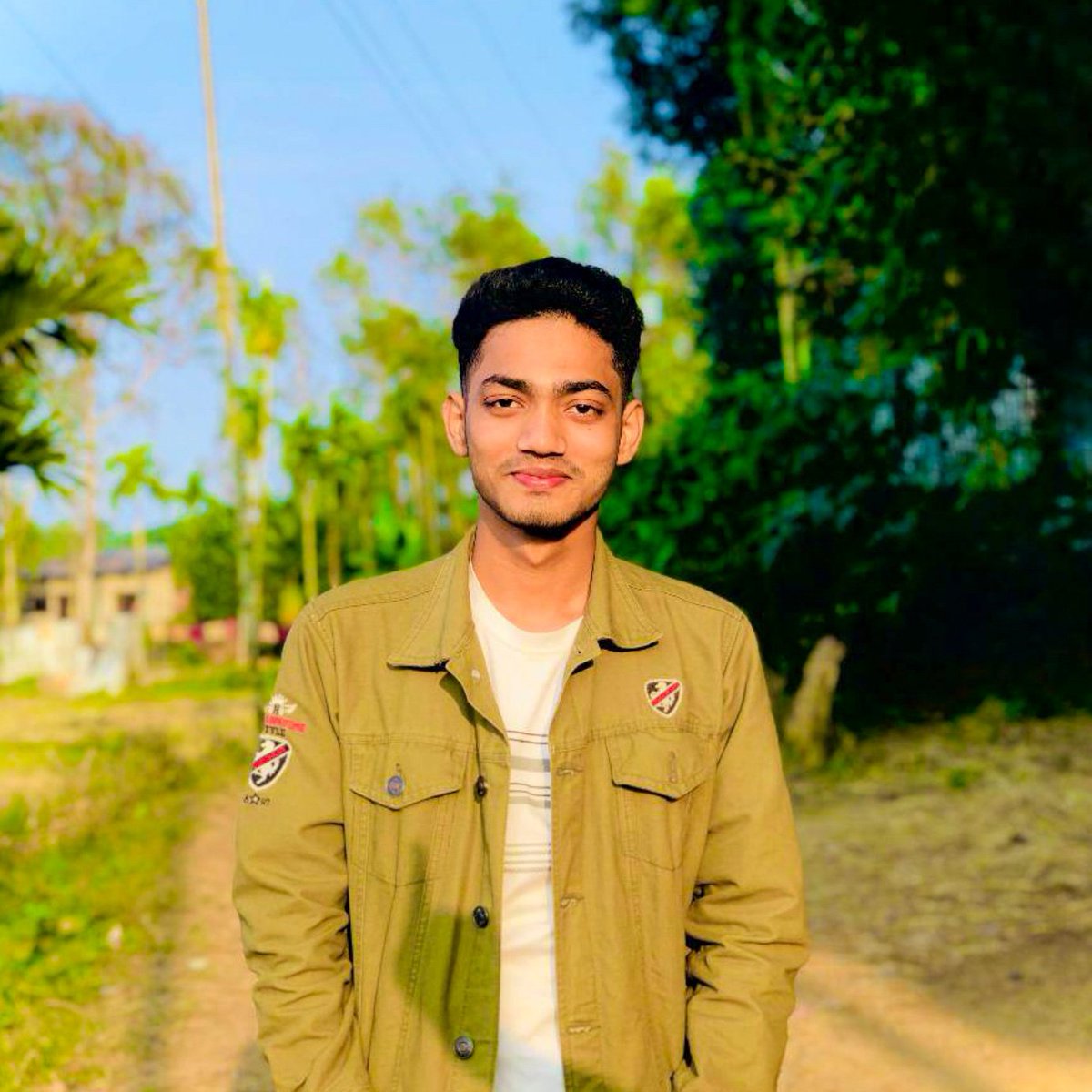 kayesuddin72's tweet photo. #NewProfilePic https://t.co/fZYASrUbLr