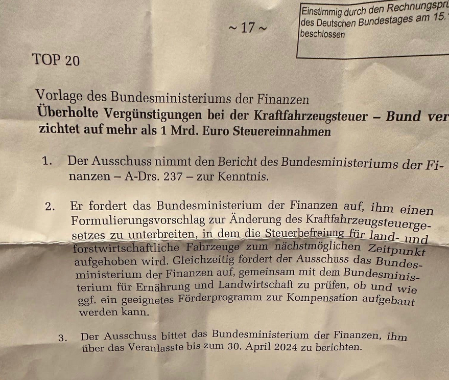 Auch die #AfD will die Steuerbefreiung für Traktoren abschaffen!

Der Rechnungsprüfungsausschuss des Bundestags sprach sich am 15.12. einstimmig (!), d.h. mit den Stimmen seiner AfD-Mitglieder, gegen "die Steuerbefreiung für land- und fortwirtschaftliche Fahrzeuge" aus.
