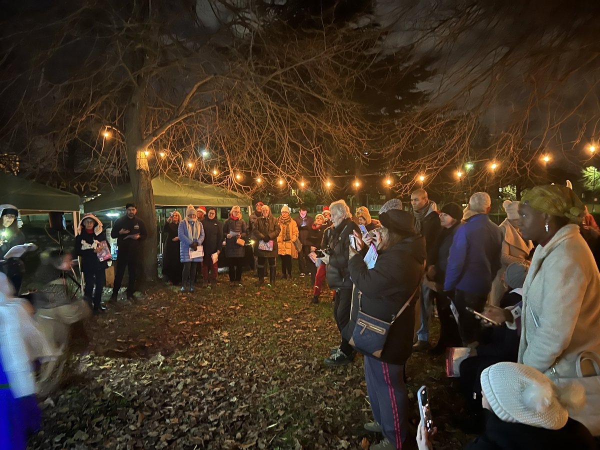 Huge thanks to <a href="/norwoodgreeners/">Norwood Green</a> <a href="/dave_bookless/">Dave Bookless</a> <a href="/annebookless/">Anne Bookless</a> from St Mary’s Church #NorwoodGreen &amp; Rev Erica #StLeonardsChurch in #Heston for the fabulous #Nativity on the Green and to <a href="/_ThePloughPub/">The Plough Pub</a> for refreshments.
It was great to see so many of our diverse community attend