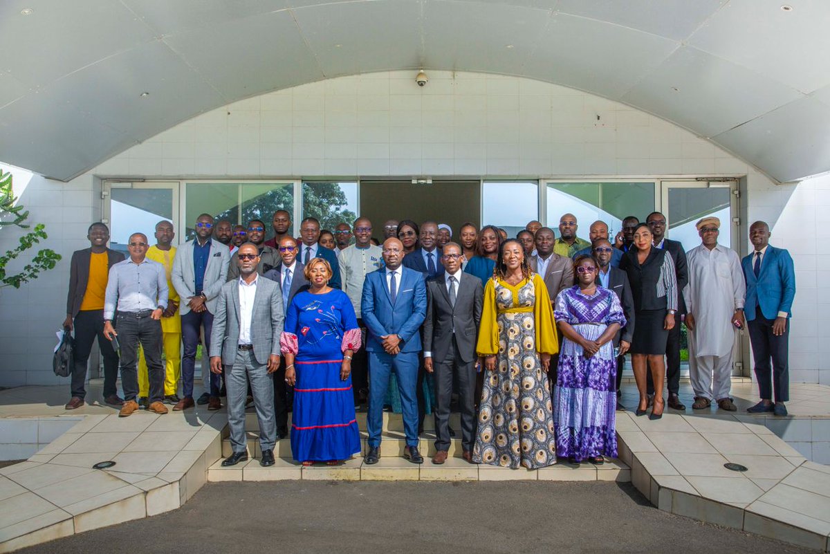 AboukamNet's tweet image. #Télécoms | Quelles conditions pour l’accès aux ressources et réseaux télécoms des services financiers mobiles ? Des éléments de réponses... aboukam.net/2023/12/19/que…
#CIV #ARTCI #Télécommunication #InclusionFinanciere #Mobile
@artcitic @namahoutoure