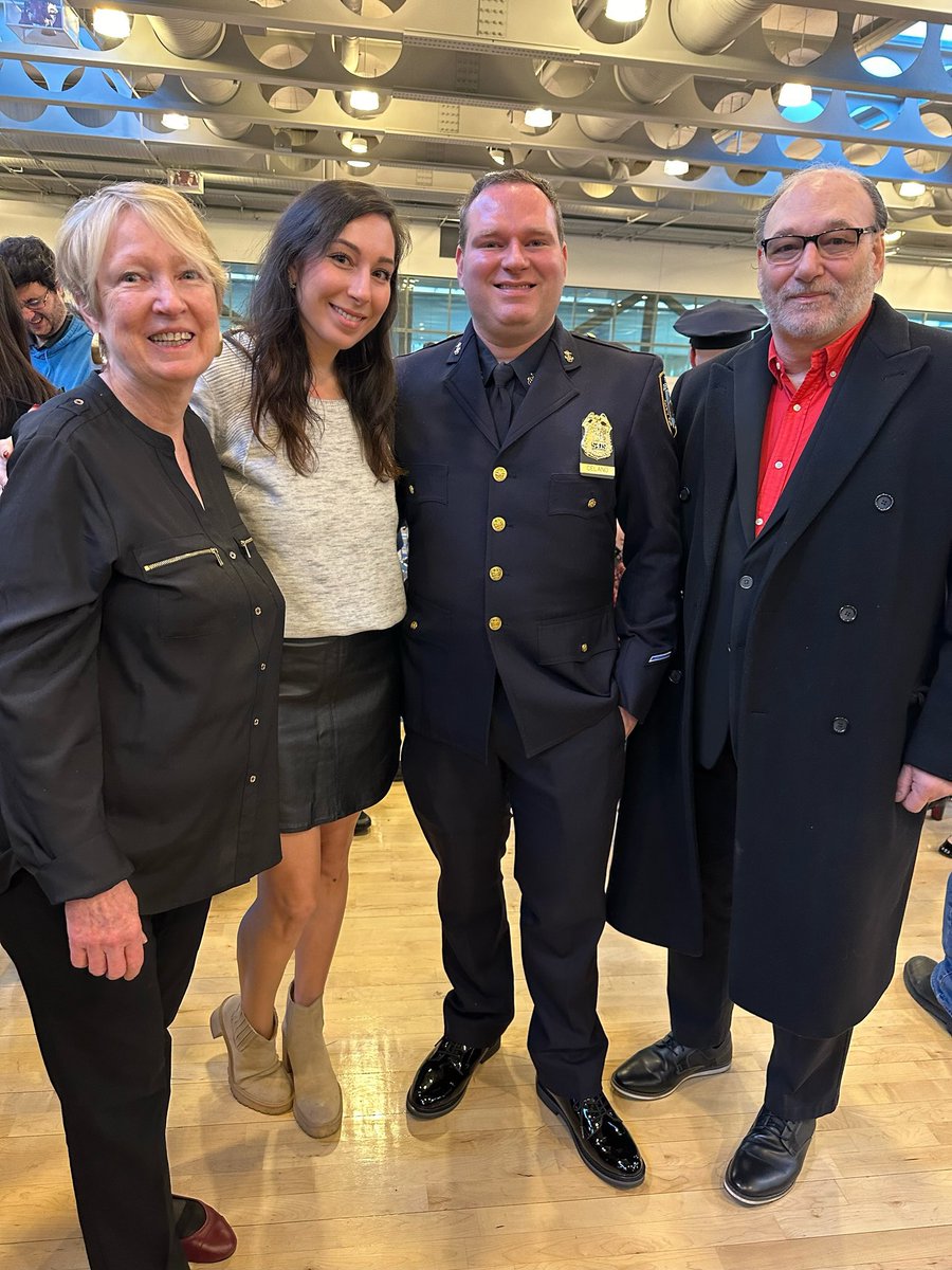 sbanypd's tweet photo. The SBA welcomed newly promoted Sgt Anthony Celano #HarborUnit to our ranks yesterday. He is shown here with his mom Anna, sister Briana, and dad, retired Sgt Tony Celano of the 62 Squad & authors of 5 books. Welcome aboard. #nypd @nypdrsa https://t.co/QFaJE2L8yT