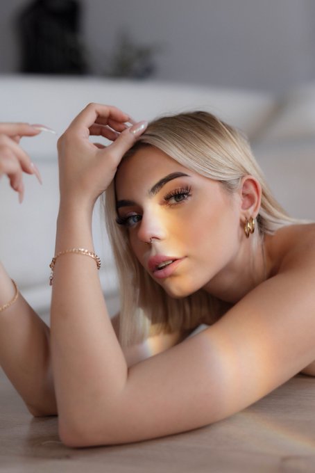 would you try to fuck me on the first date?😈 https://t.co/jFb8zVz96d