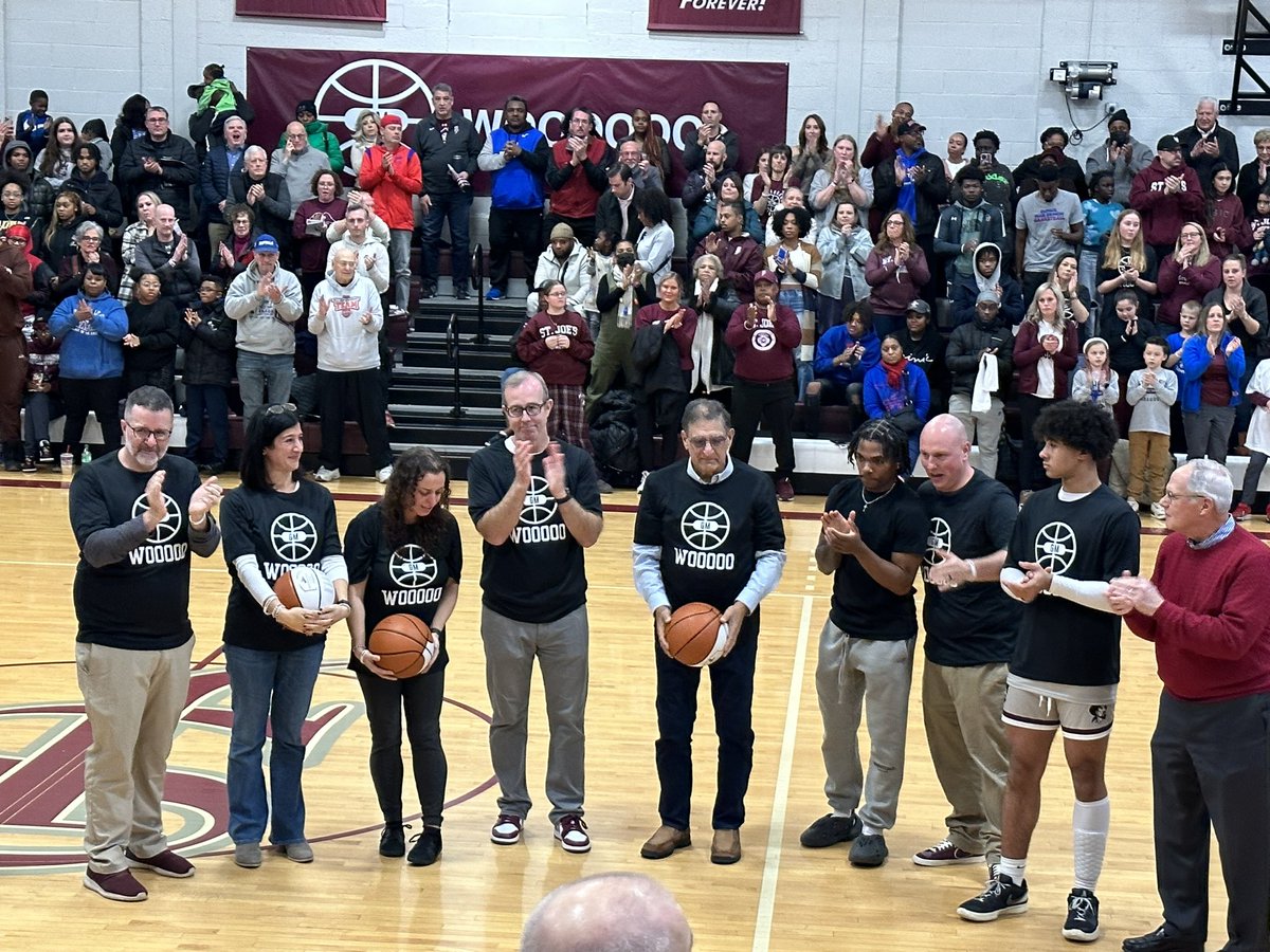 🏀[RECAP] St. Joe's, Canisius honor beloved late Basketball coach🏀

wnyathletics.com/post/st-joe-s-…