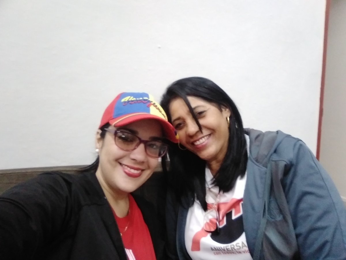 ArletyCuba's tweet photo. Se desarrolla en la mañana de #Hoy en pueblo consolareño acto por el aniversario del triunfo de la Revolución 🇨🇺♥️🇨🇺
#EstaEsLaRevolución #RevoluciónCubana
#CubaEnRevolución https://t.co/Suuqha29Qp
