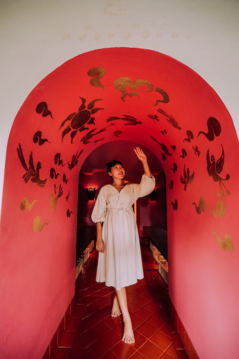 FSThailand's tweet image. Find your inner zen at Wara Cheewa Spa, where the power of restorative healing, yoga, and breath work harmonise to uplift your spiritual well-being. Learn about holistic balance through the link in the bio. @nonstopjourney_ #fswellness #fschiangmai