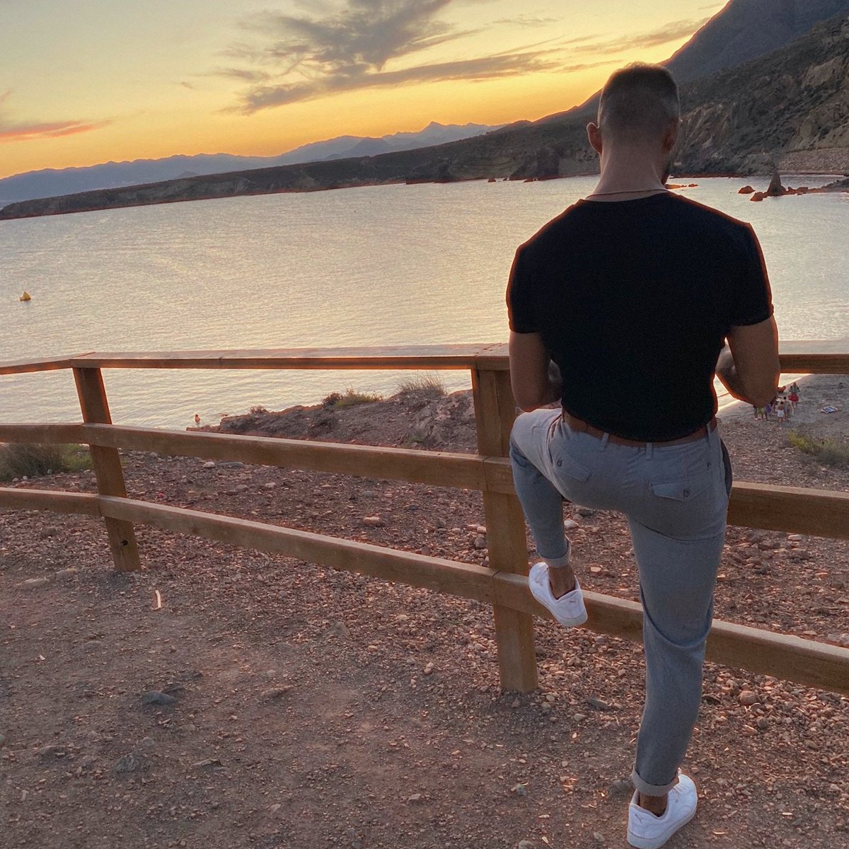 Danisanchez87's tweet photo. Soy de eternos atardeceres ;) https://t.co/Mo276pIlrd