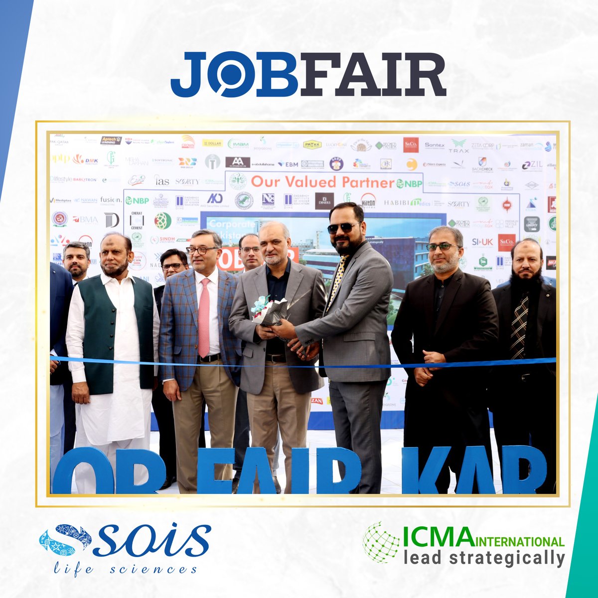 soislifescience's tweet photo. We were honored to have Mr. Hafiz Naeem ur Rehman, the President of Jamaat-e-Islami, visit our SOIS Life Sciences stall at the ICMA International lead strategically Job Fair on December 23rd! His encouragement and support hold immense value for us.

#ICMAJobFair #JamaateIslami https://t.co/92P4RdDi3X